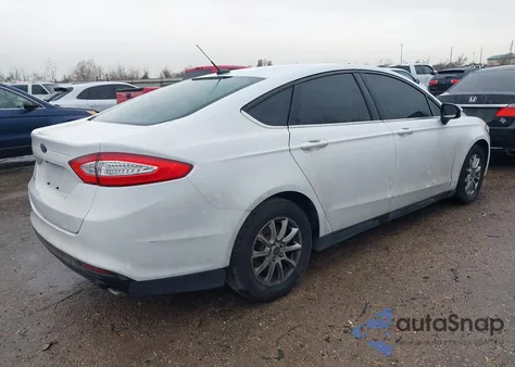 2015 Ford Fusion S from USA, damaged, VIN 1FA6P0G70F5114879